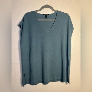 Eileen Fisher Organic Linen/Cotton Blue Square Top xs